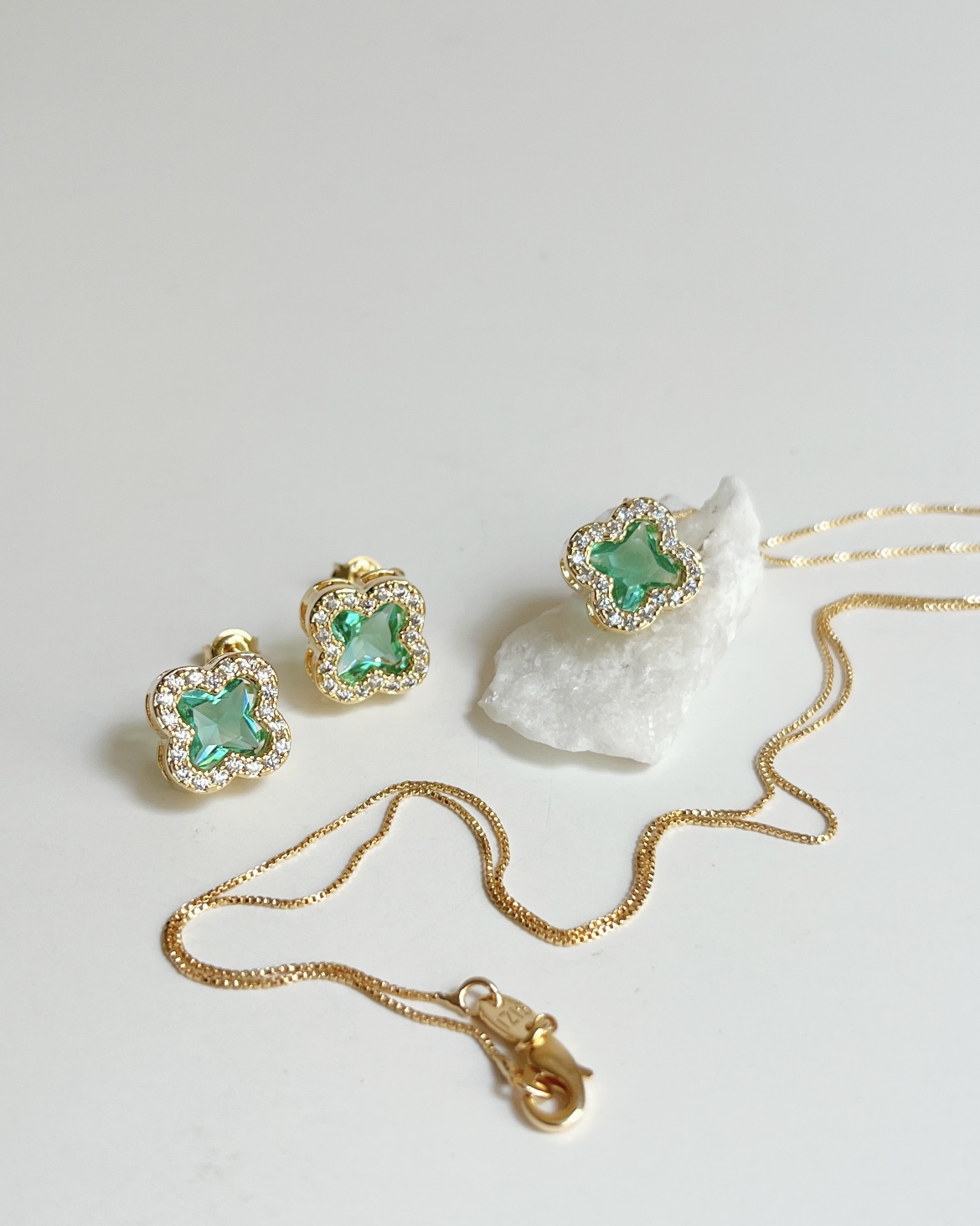 SET TREBOL AQUA