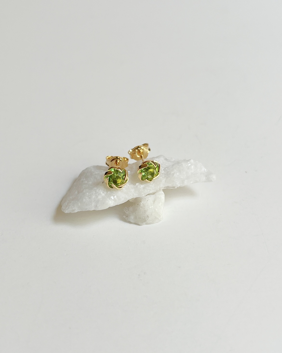 TOPO ZIRCON CANASTA VERDE